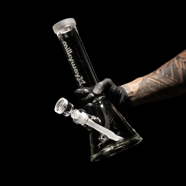 Signature X Beaker Bong - Image 2